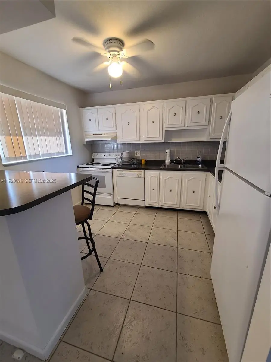 6550 Royal Palm Blvd #112A, Margate, FL 33063 - Image #3