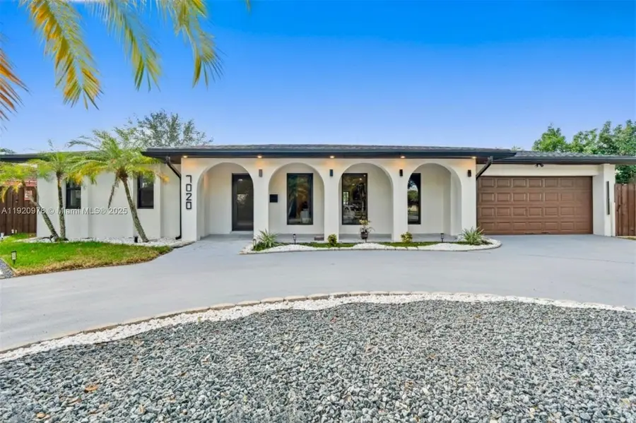 7020 Plantation Rd, Plantation, FL 33317 - Image #2