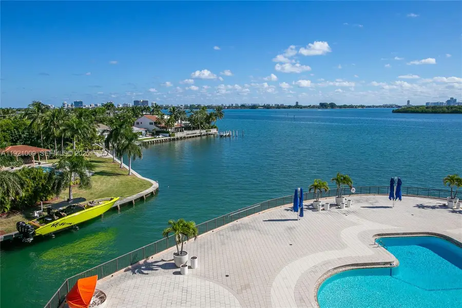 1800 NE 114th St #603, Miami, FL 33181 - Image #2