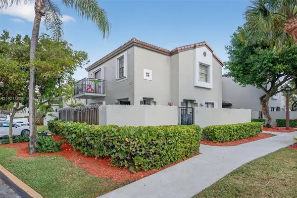 10425 SW 154th Ct #6, Miami, FL 33196