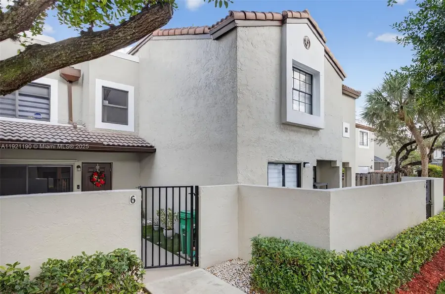 10425 SW 154th Ct #6, Miami, FL 33196 - Image #2