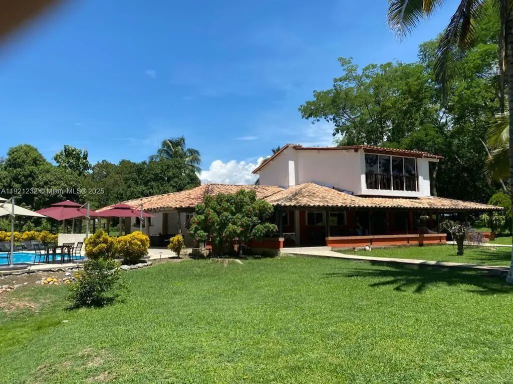 Finca La Melissa Parcelacion La Chorquina, Pine Hills, FL OU 055413 - #1