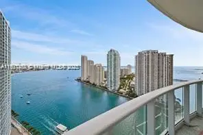 300 S Biscayne Blvd #2710, Miami, FL 33131 - Image #2