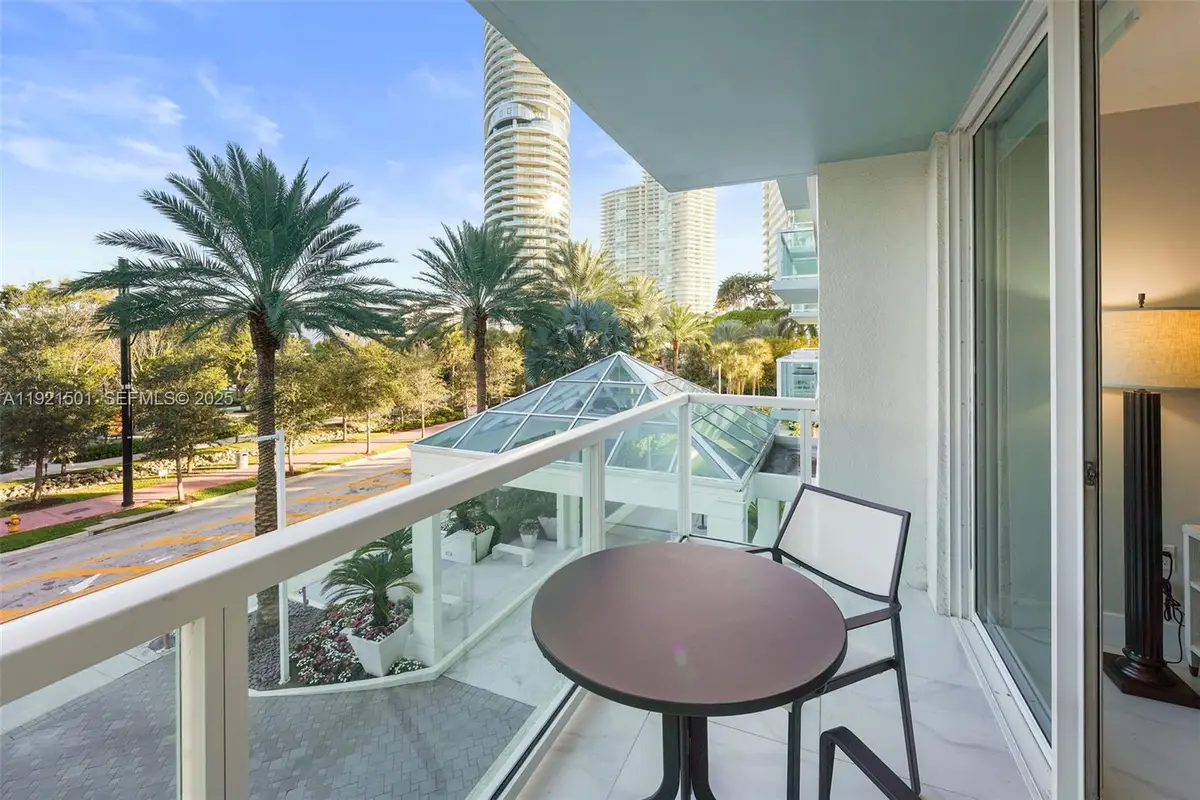 650 West Ave #306, Miami Beach, FL 33139 - Image #1