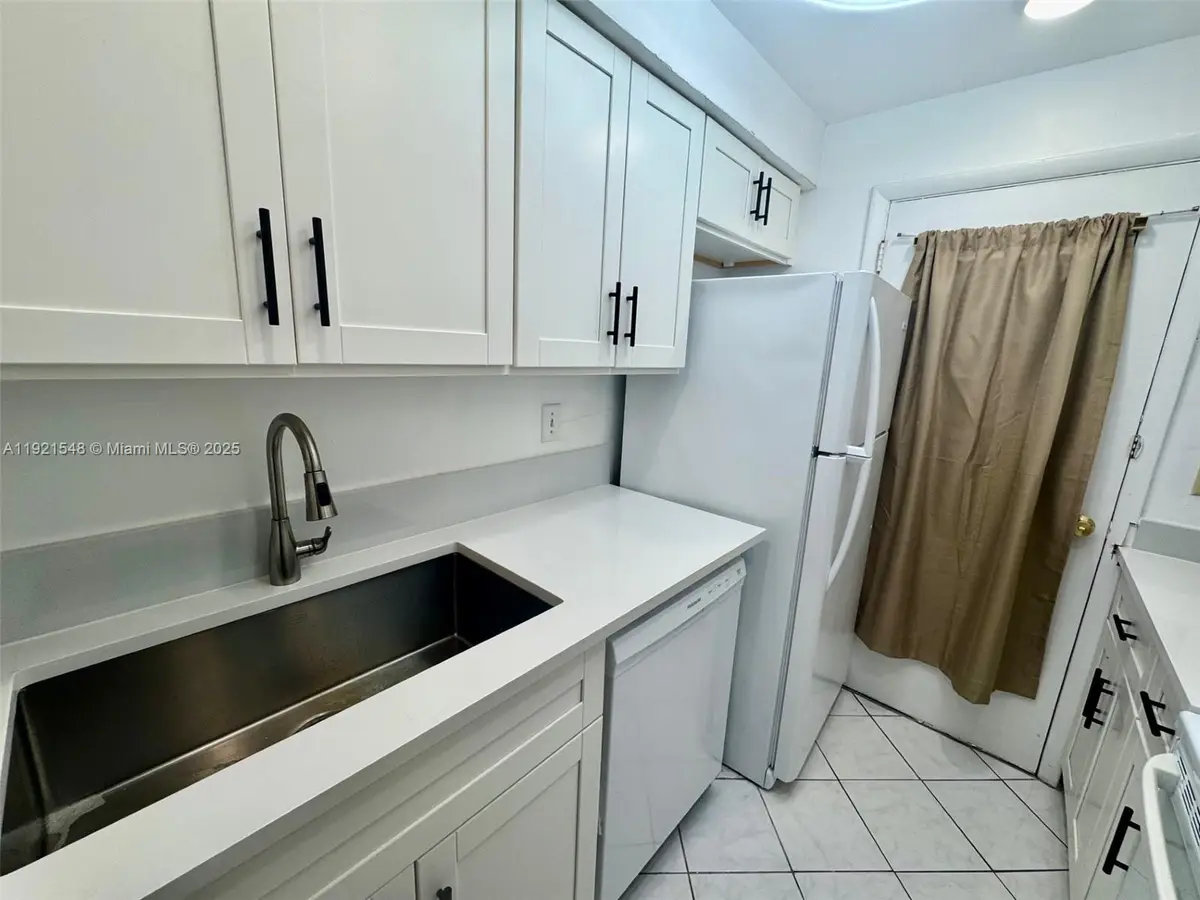 1431 S 14th Ave #118, Hollywood, FL 33020 - Image #1