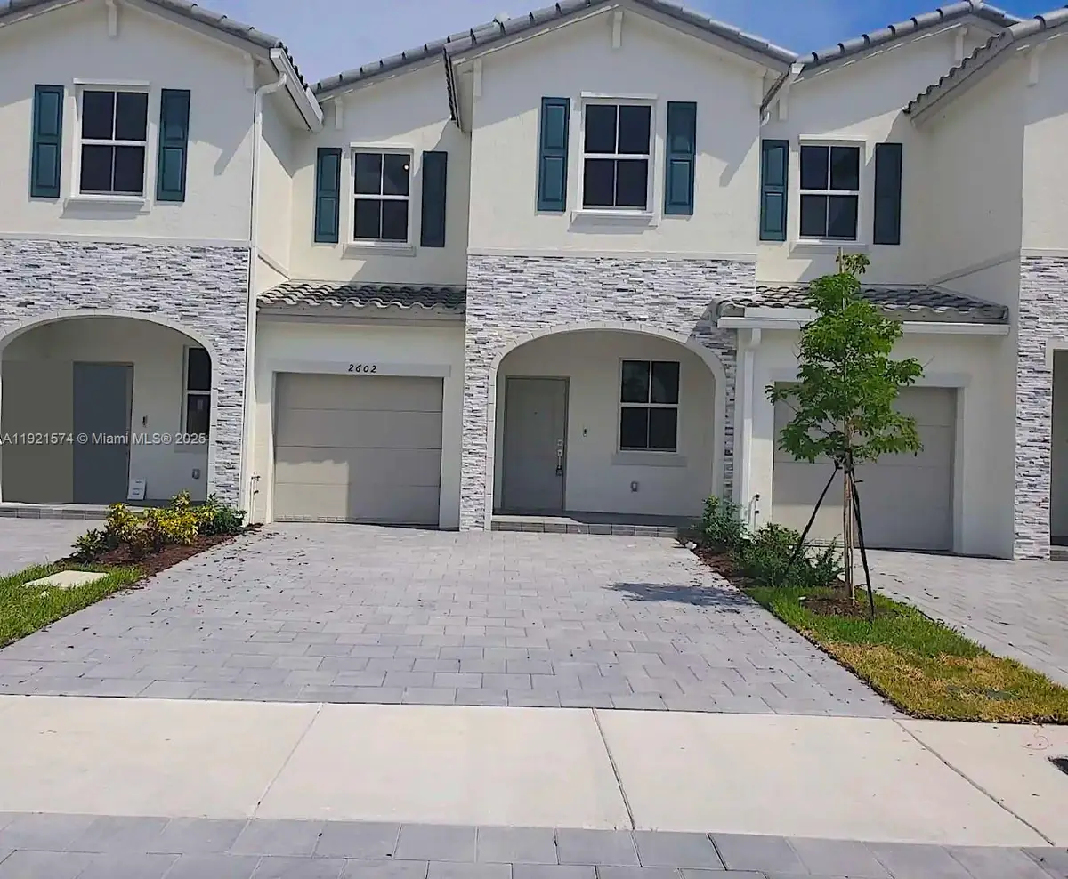 2602 SE 11th St, Homestead, FL 33035 - Image #1