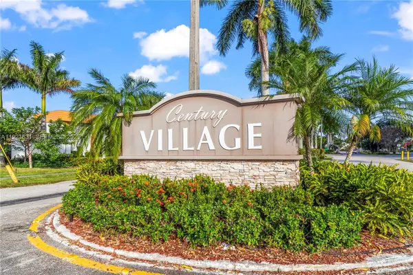 105 Wellington L, West Palm Beach, FL 33417