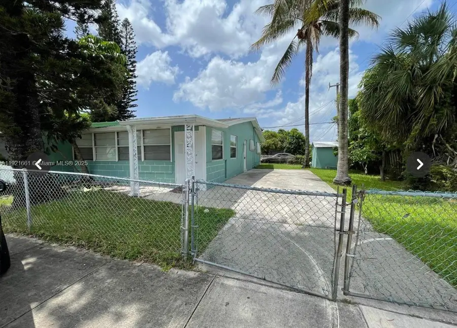 2975 NW 11th St, Fort Lauderdale, FL 33311 - Image #2