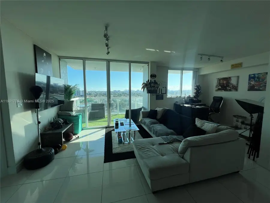 1871 NW S River Dr #1402, Miami, FL 33125 - Image #3
