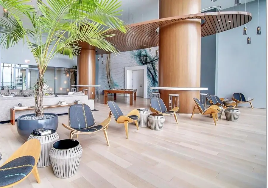 460 NE 28th St #2307, Miami, FL 33137 - Image #2