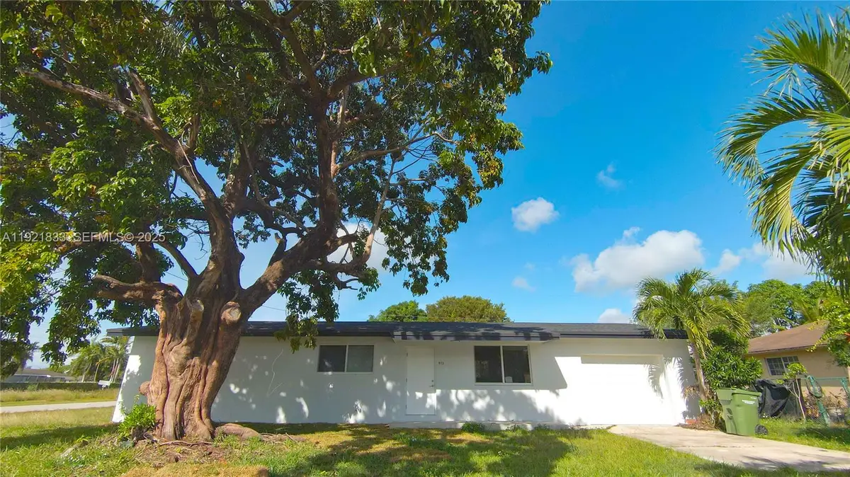 973 NW 8th St, Homestead, FL 33030 - Image #1