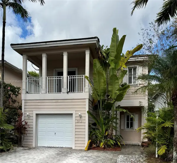 3121 SE 2nd Dr, Homestead, FL 33033