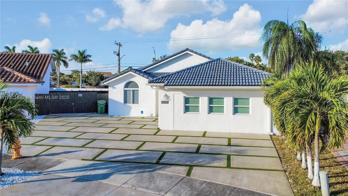 15251 SW 56th Terrace, Kendall West, FL 33193 - Image #1