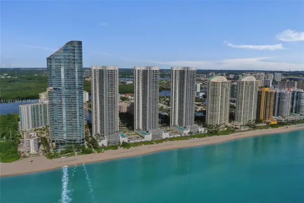 15811 Collins Ave #1601, Sunny Isles Beach, FL 33160