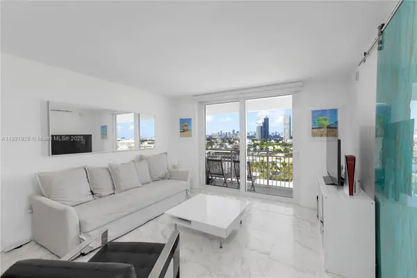 345 Ocean Dr #1101, Miami Beach, FL 33139