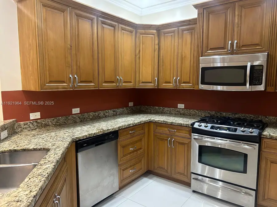 2925 NW 126th Ave #108-1, Sunrise, FL 33323 - Image #3