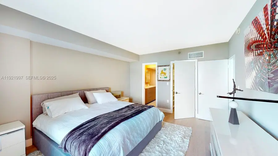 10275 Collins Ave #724, Bal Harbour, FL 33154 - Image #3