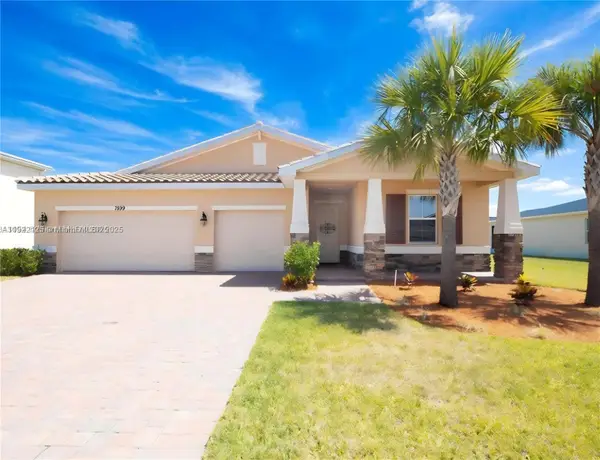 7599 NW Deysbrook Lane, Port St Lucie, FL 34987