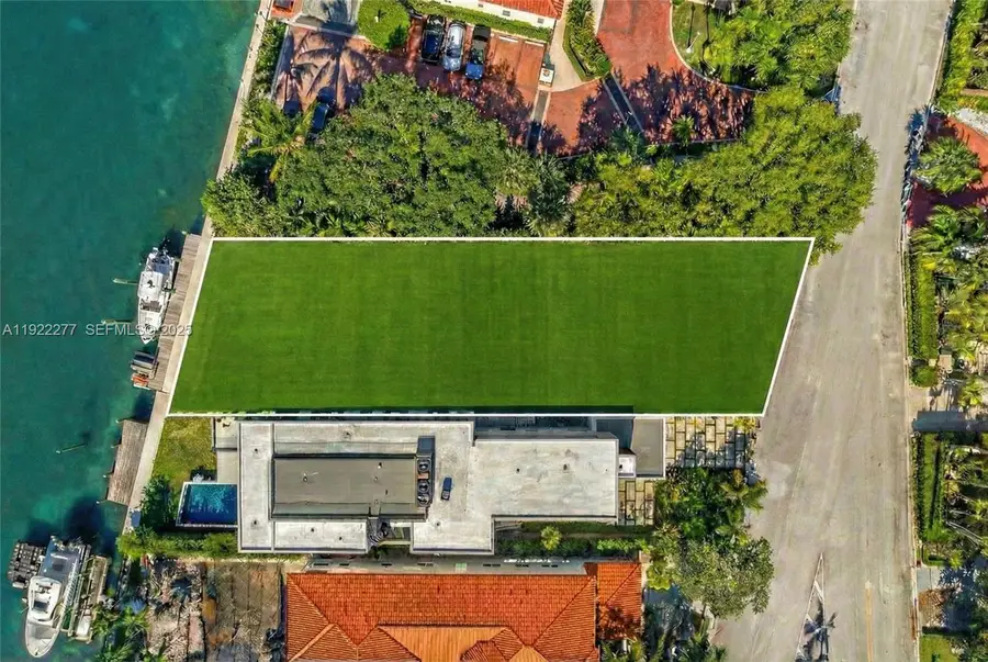 9064 Bay Dr, Surfside, FL 33154 - Image #3