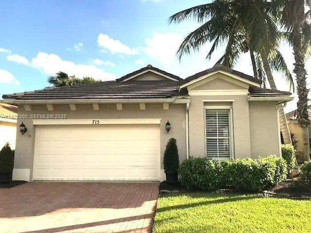 715 SW Rocky Bayou Ter, Saint Lucie West, FL 34986 - Image #2