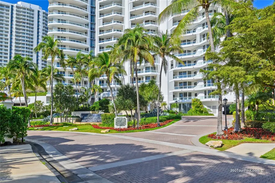 21050 Point Pl #2001, Aventura, FL 33180 - #3