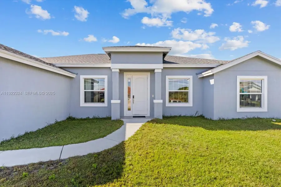 2020 SW Imperial St, Port Saint Lucie, FL 34987 - Image #2
