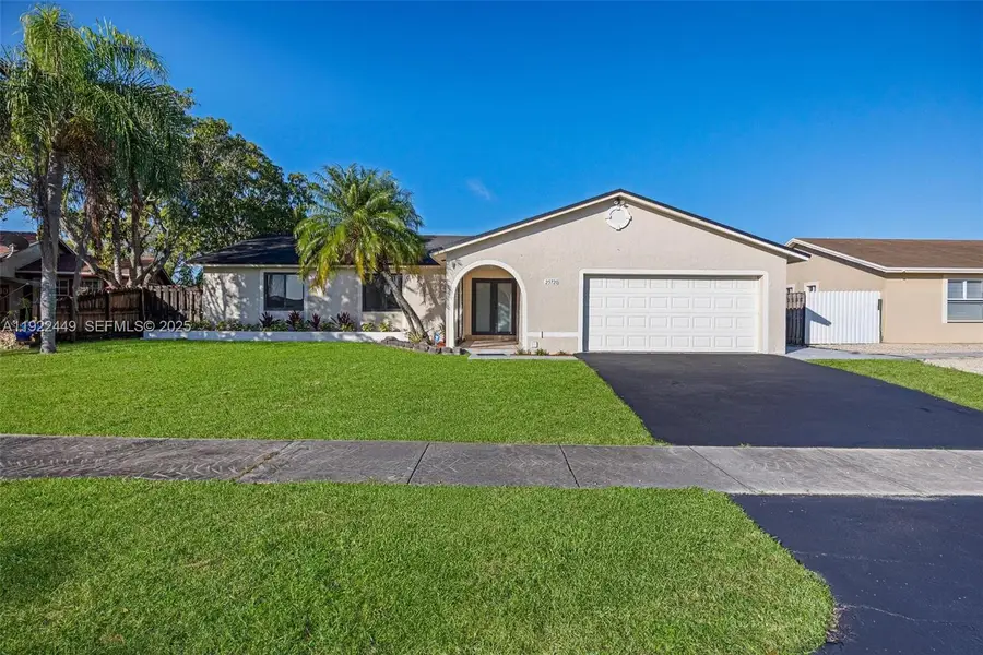 25720 SW 133rd Ave, Homestead, FL 33032 - Image #2