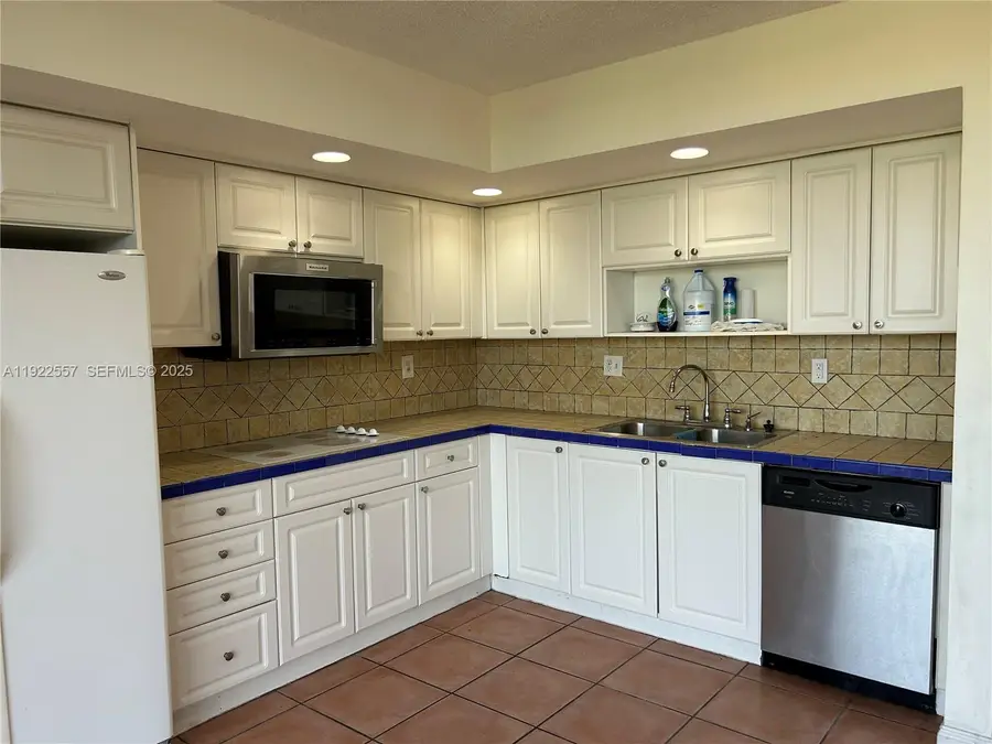 8600 SW 133rd Ave Rd #423, Miami, FL 33183 - Image #2