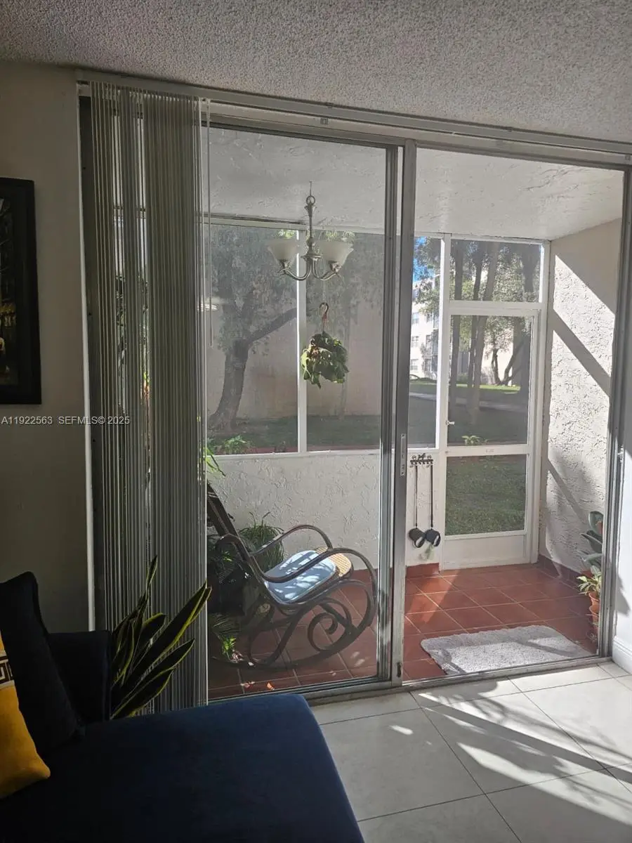 8411 NW 8th St #111, Miami, FL 33126 - Image #3