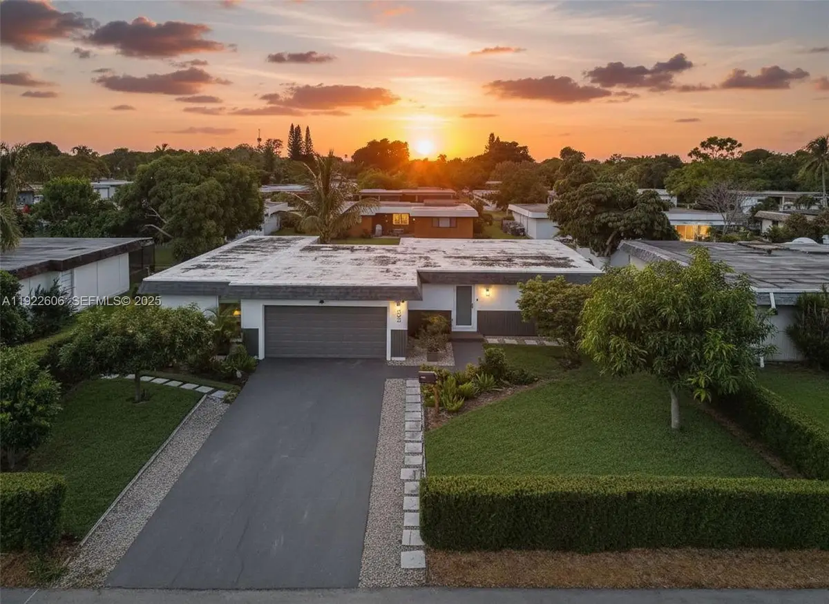 6303 NW 71st Ave, Tamarac, FL 33321 - Image #1