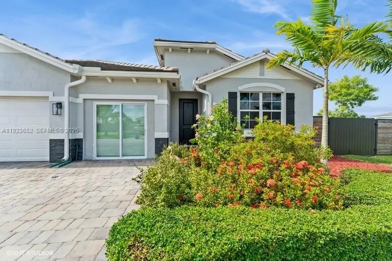 16033 SW 277th St, Homestead, FL 33031 - Image #2