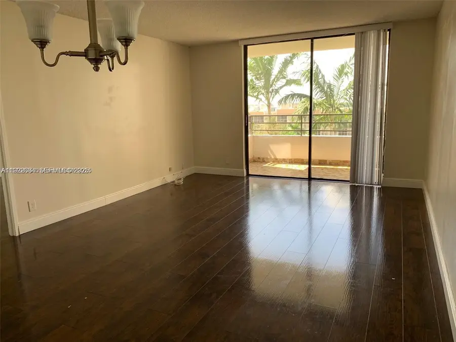 500 Three Islands Blvd #307, Hallandale Beach, FL 33009 - Image #3