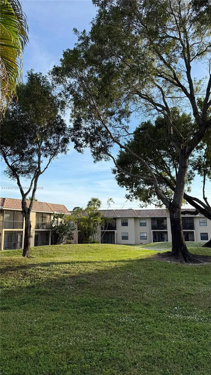 Address Withheld By Seller, Boca Raton, FL 33433 - Image #2