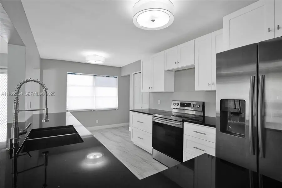 3424 NW 33rd St, Lauderdale Lakes, FL 33309 - Image #2