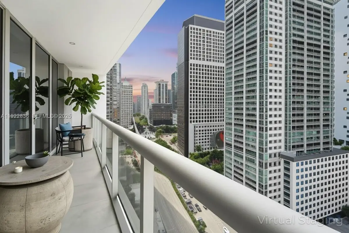 485 Brickell Ave #1907, Miami, FL 33131 - Image #1