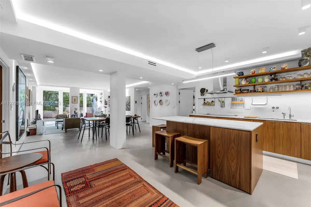 161 Crandon Blvd #125, Key Biscayne, FL 33149 - Image #1