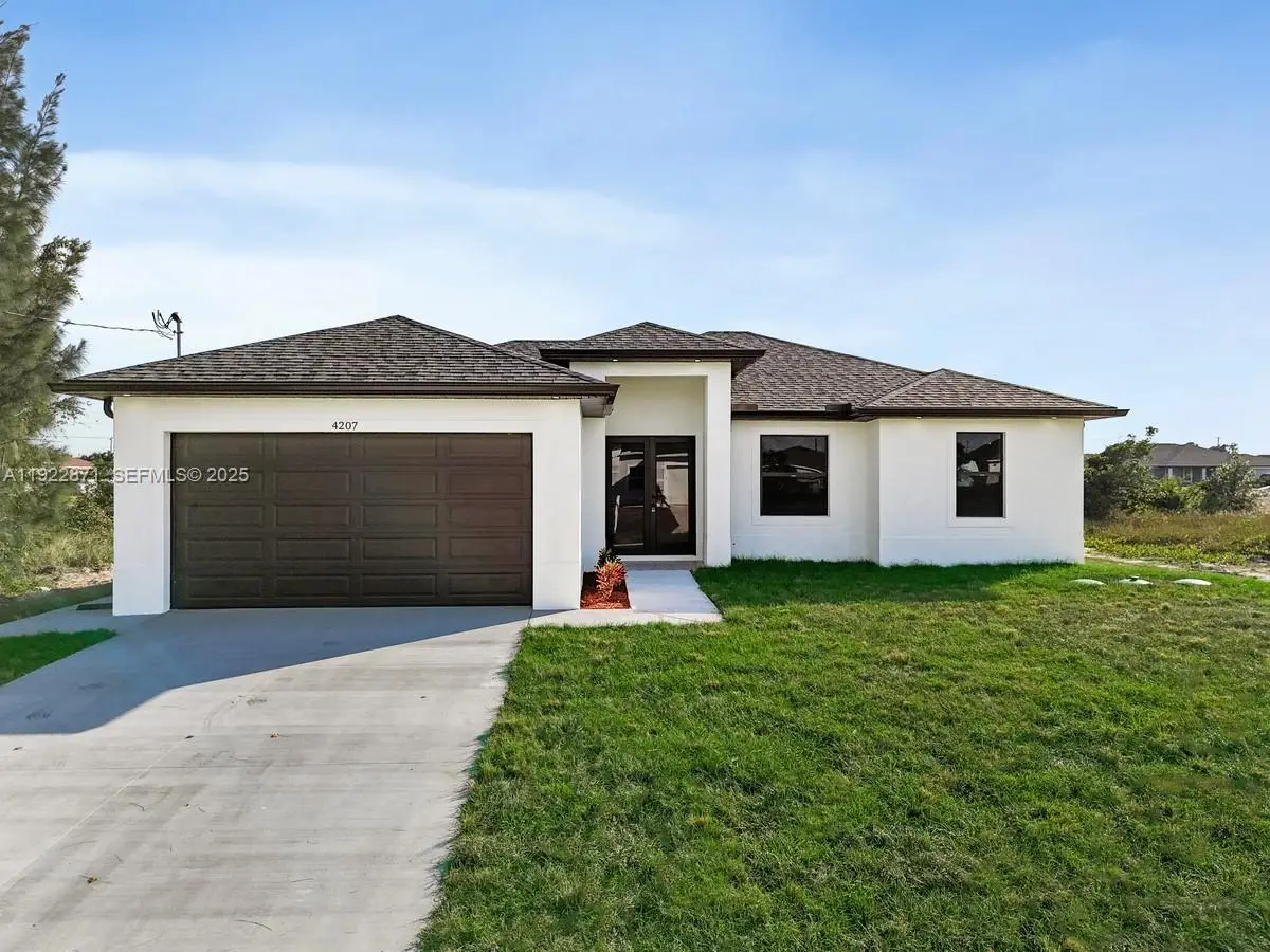 4207 28 St Sw, Lehigh Acres, FL 33976 - Image #1