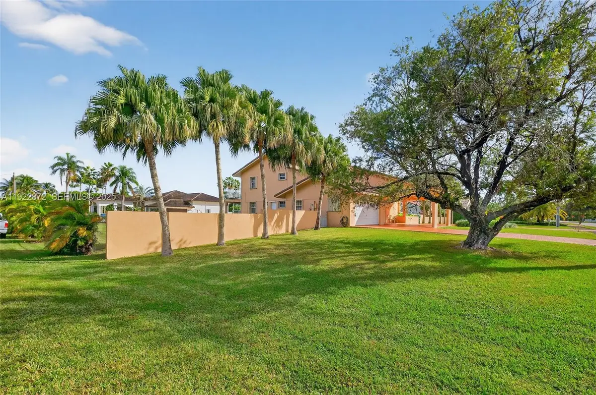 6611 SW 99th Ave, Miami, FL 33173 - Image #1