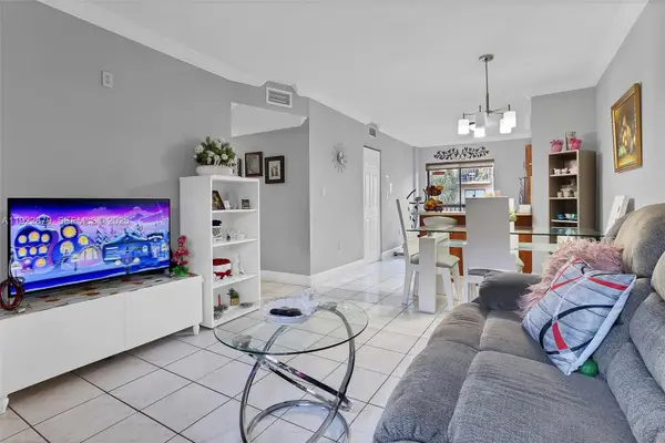 5490 W 21st Ct #309, Hialeah, FL 33016