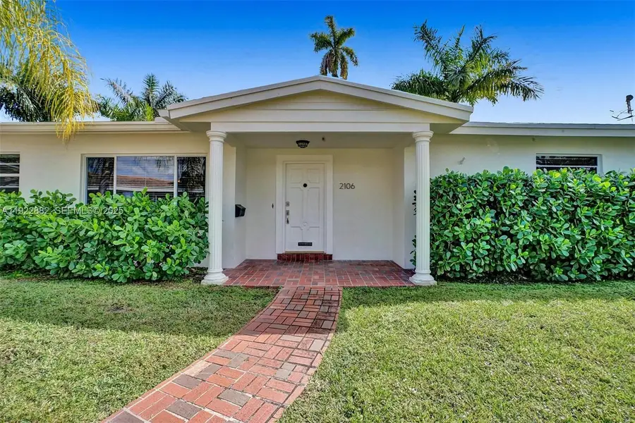 2106 NE 16th Ave, Wilton Manors, FL 33305 - Image #3