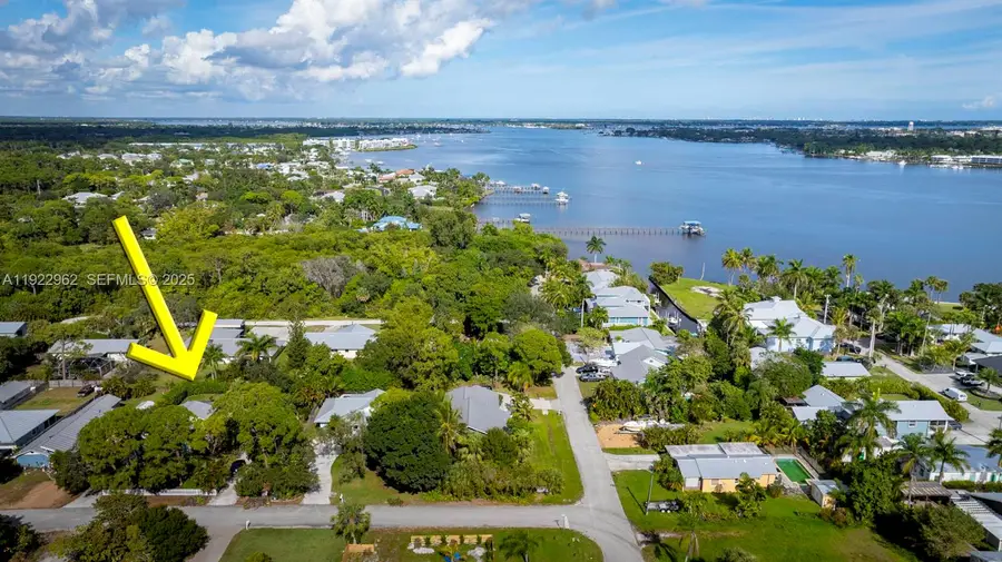 1017 SW Spruce St, Palm City, FL 34990 - Image #2