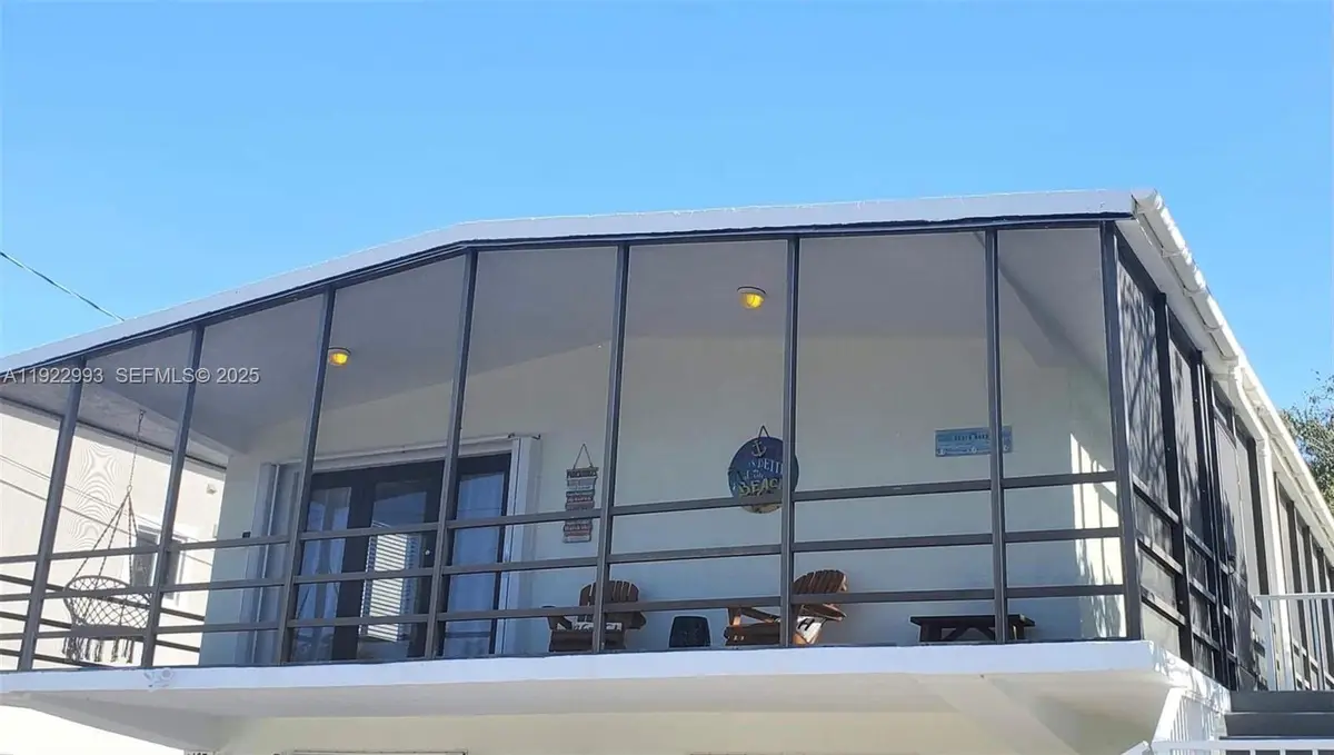 137 Pacific Ave, Tavernier, FL 33070 - Image #1