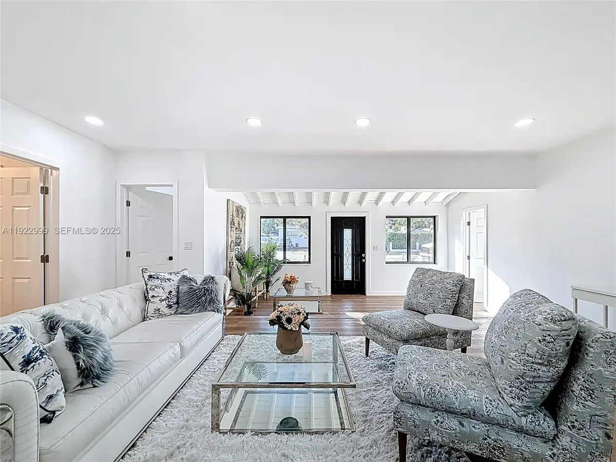 3521 SW 58th Ct, Miami, FL 33155 - Image #1