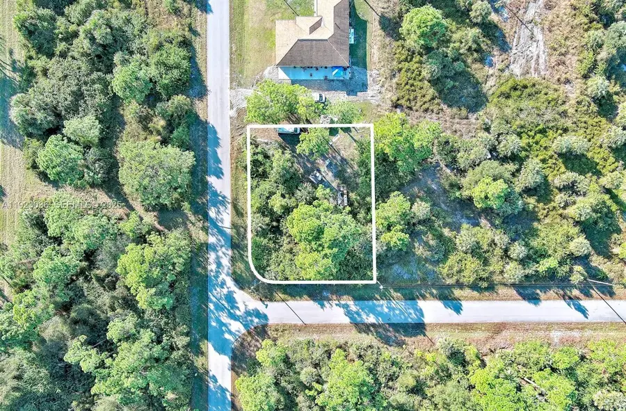 324 Leruth Ave, Lehigh Acres, FL 33974 - Image #2