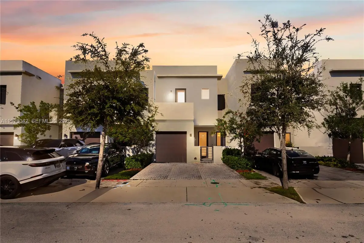 500 SW 91st Ave, Miami, FL 33174 - Image #1