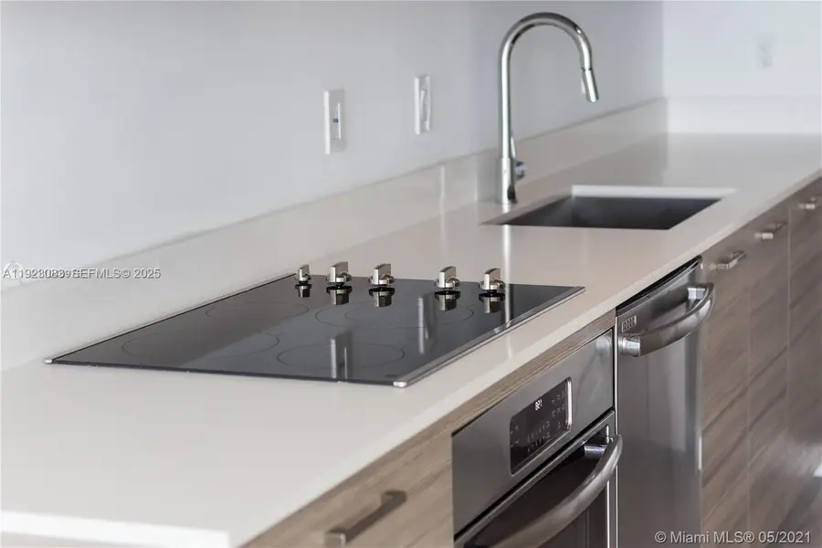 121 NE 34th St #1604, Miami, FL 33137 - Image #3