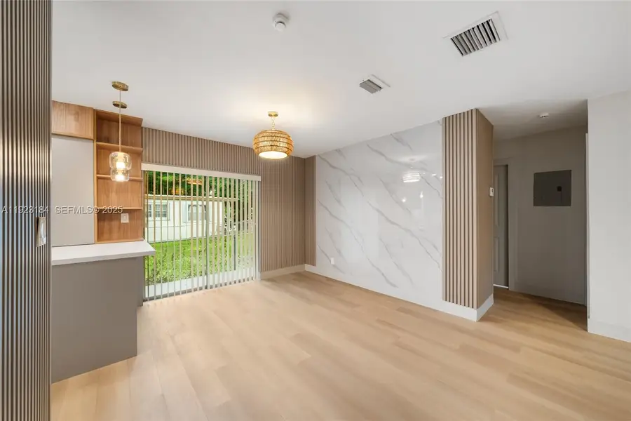 2350 NW 56th St, Miami, FL 33142 - Image #2