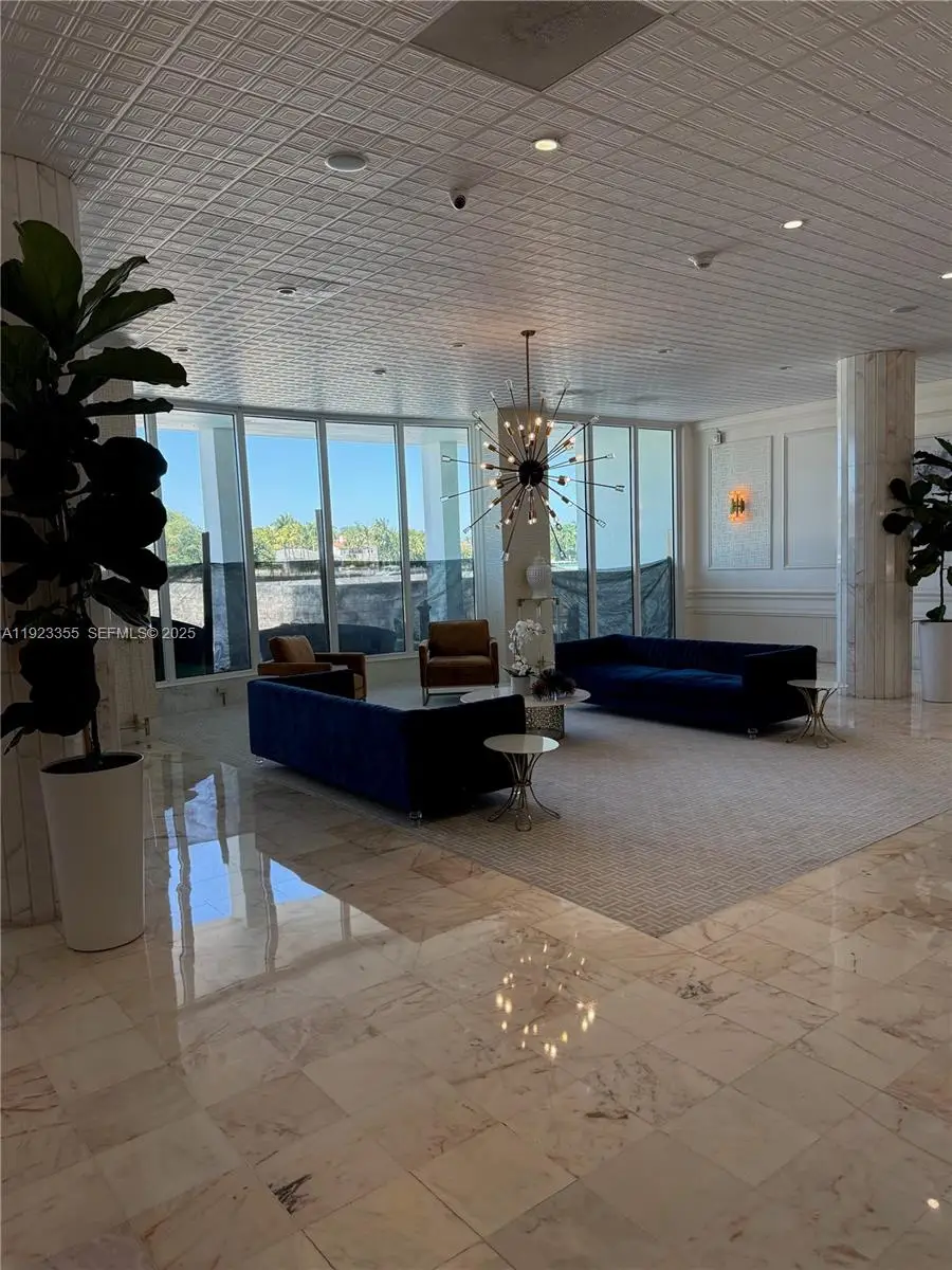 5750 Collins Ave #11D, Miami Beach, FL 33140 - Image #3
