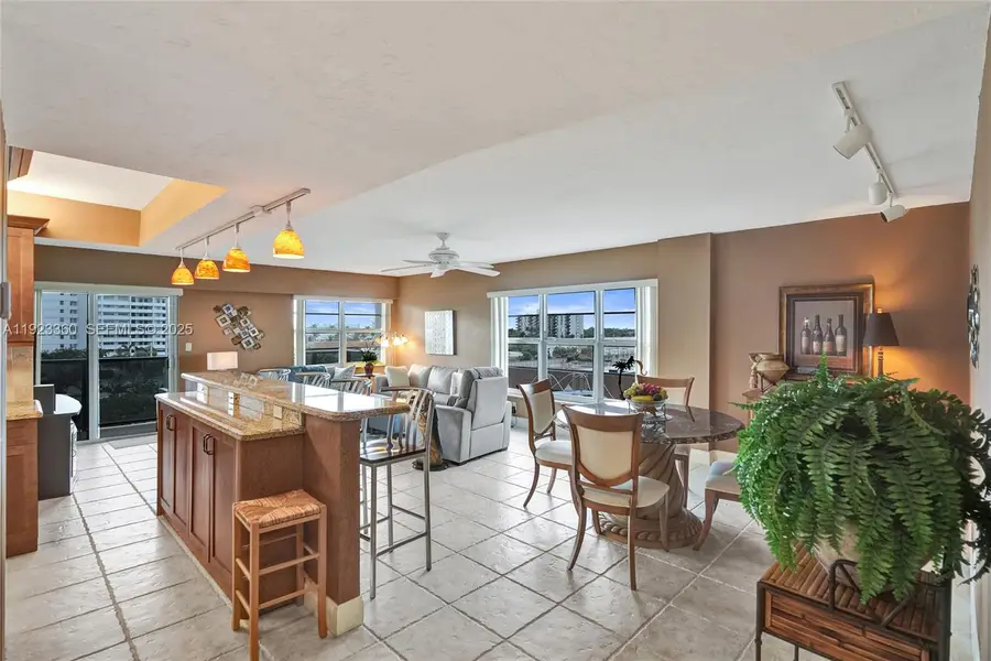 5100 Dupont Blvd #6M, Fort Lauderdale, FL 33308 - Image #2