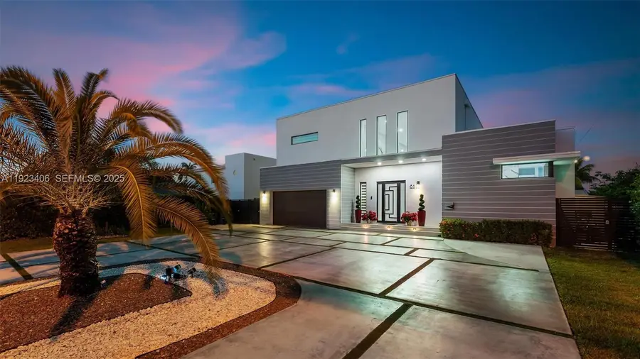 81 S Royal Poinciana Blvd, Miami Springs, FL 33166 - Image #2